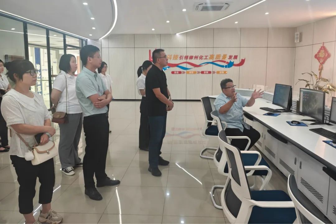 e9ea6008ef1c6e54511f2e32306ca1f2.jpg e9ea6008ef1c6e54511f2e32306ca1f2.jpg