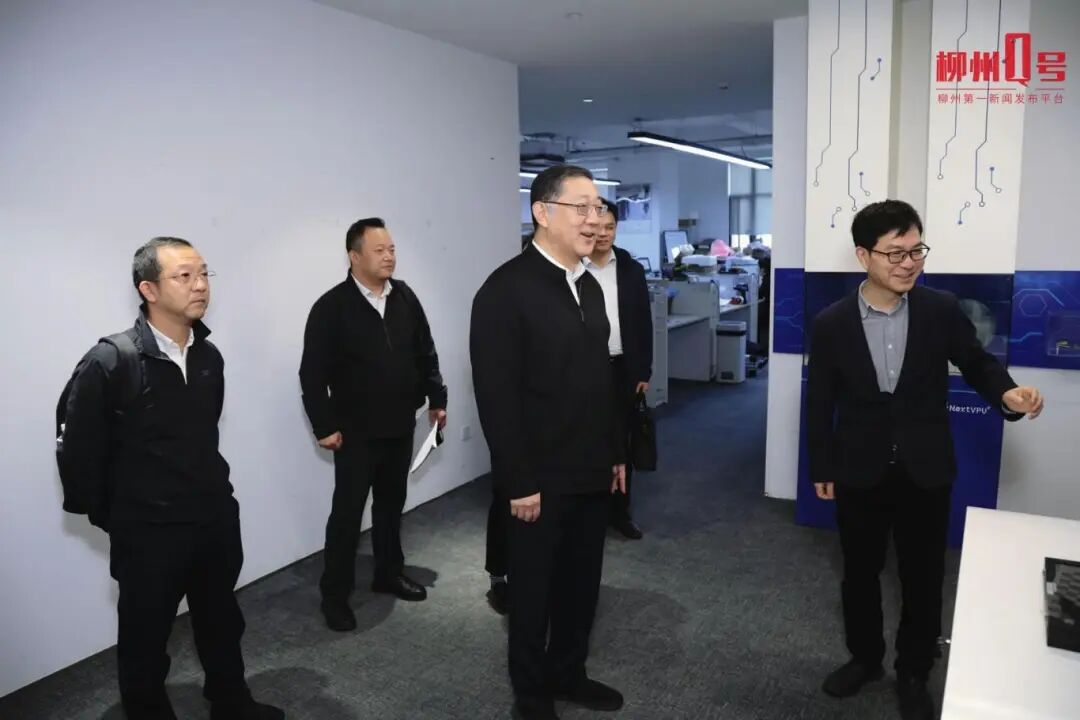 8bd381bf9c1ed495a639521ae7967f67.jpg 8bd381bf9c1ed495a639521ae7967f67.jpg