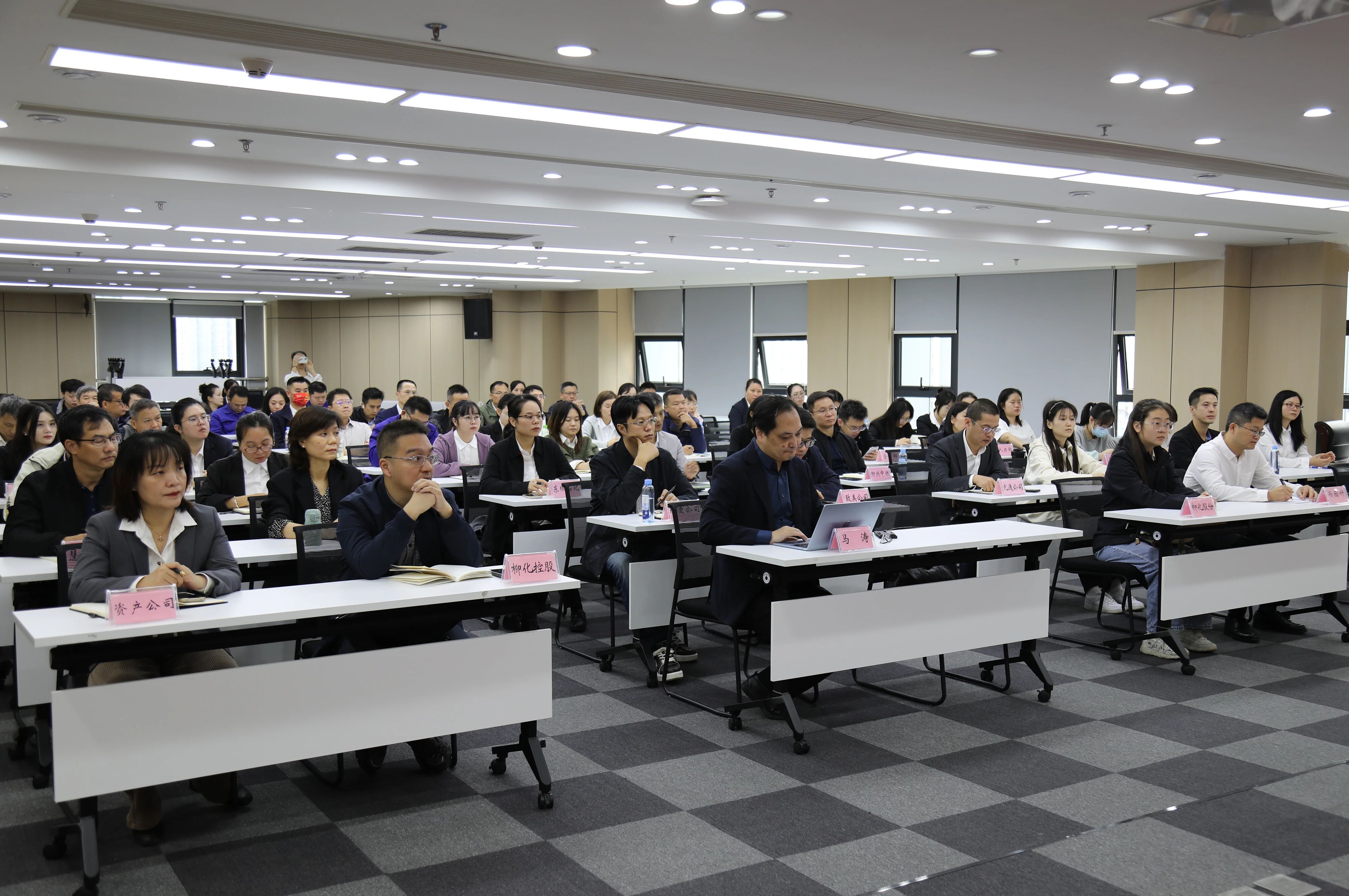 0489c5037c92417de89ba71c99976524.jpg 0489c5037c92417de89ba71c99976524.jpg